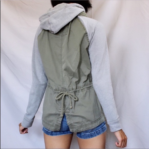 Hollister green and grey army style light fall jacket - Picture 9 of 9